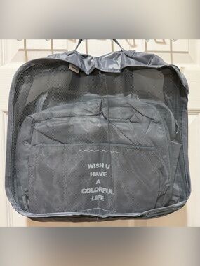 New in Bag Travel Packing 6 Bags Cube - Gray